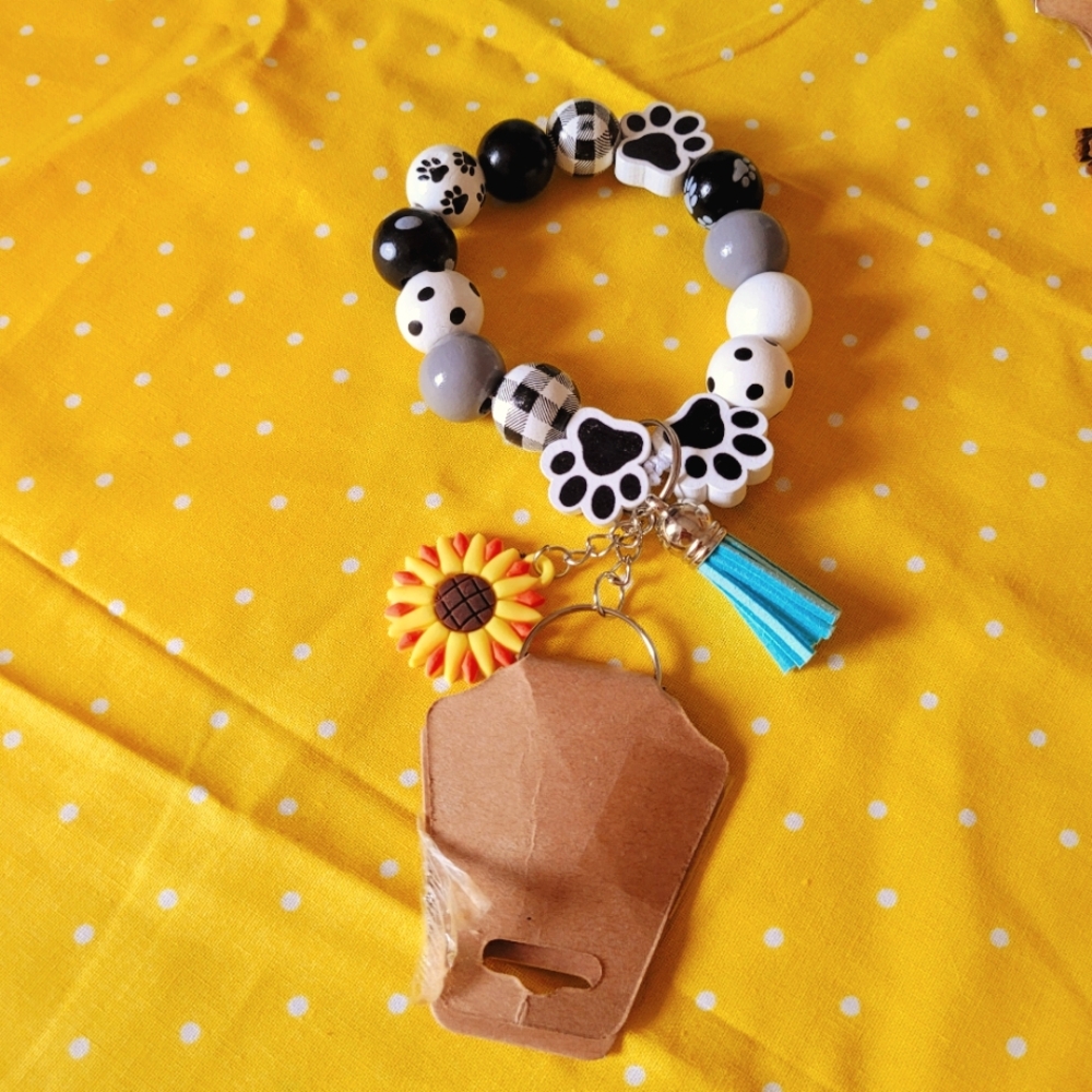 🐩✨️Handcrafted 🎒👜Bag Charm/Keychain